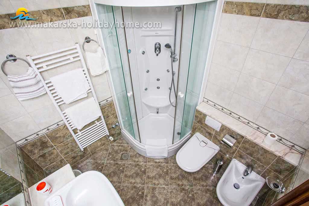 Bathroom with shower - Lägenhet Bekavac A5 / 31