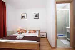 Private accommodation Makarska - Apartment Stone A1 / 23