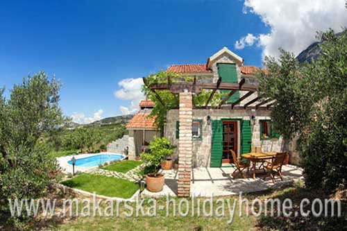 Kroatien Makarska Ferienhaus mit Pool - Villa Dragan