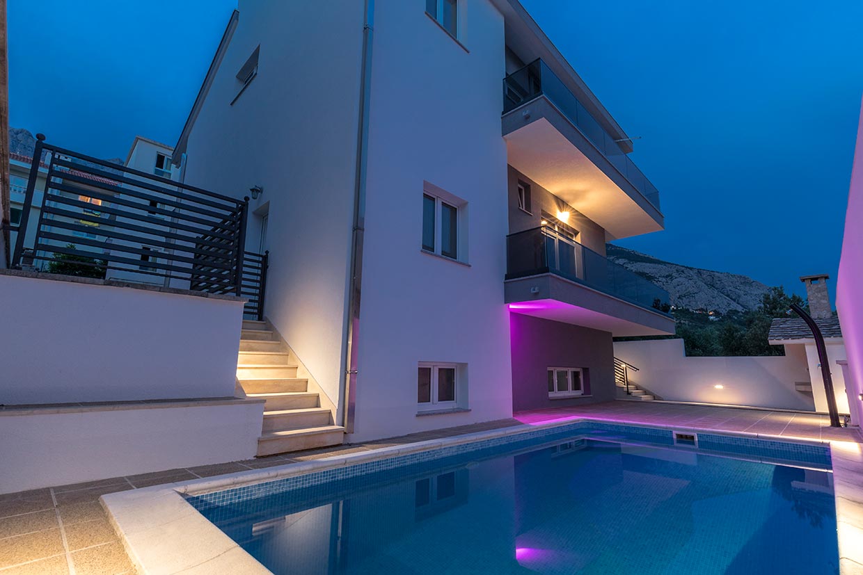 House with pool for rent in Makarska - House Sara / 02