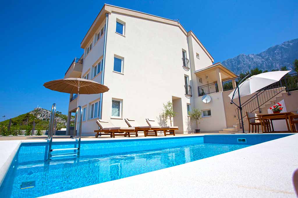 Villen und Ferienhäuser mit Pool in Kroatien - Makarska - Villa Senia / 03