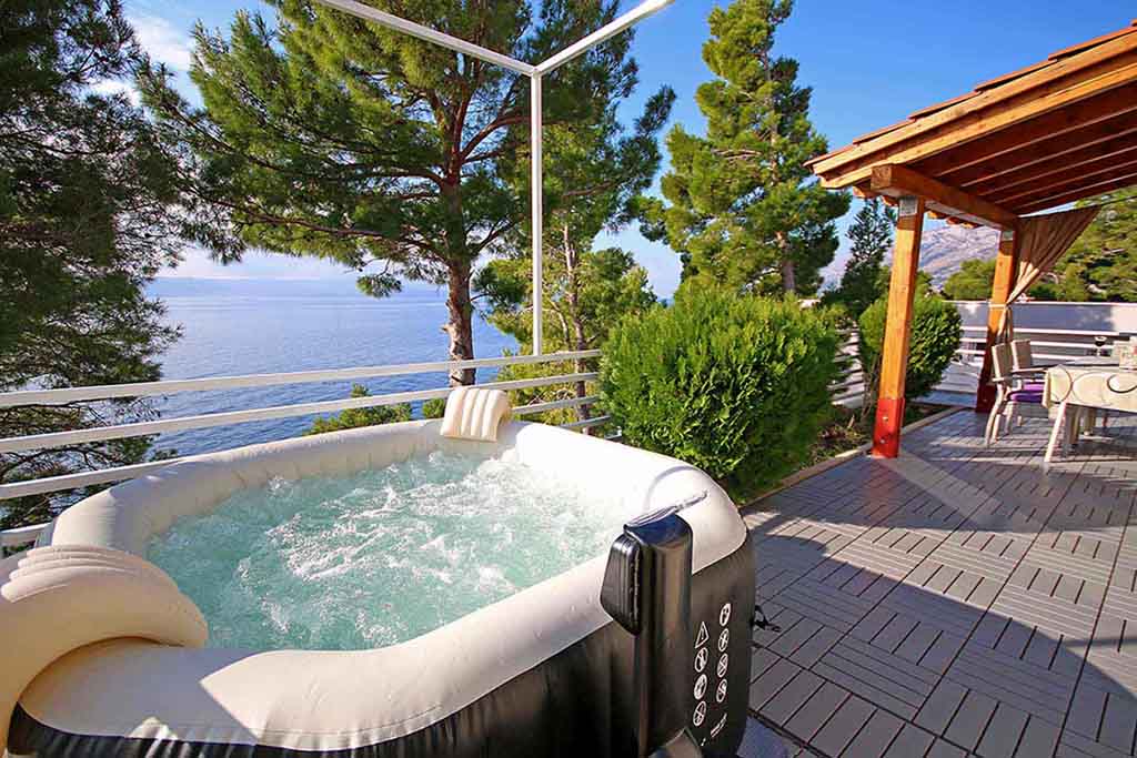 FERIENHAUS in BRELA direkt am MEER Haus ANTE